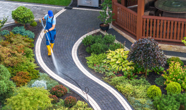 Best Fence Pressure Washing  in Cowan, TN